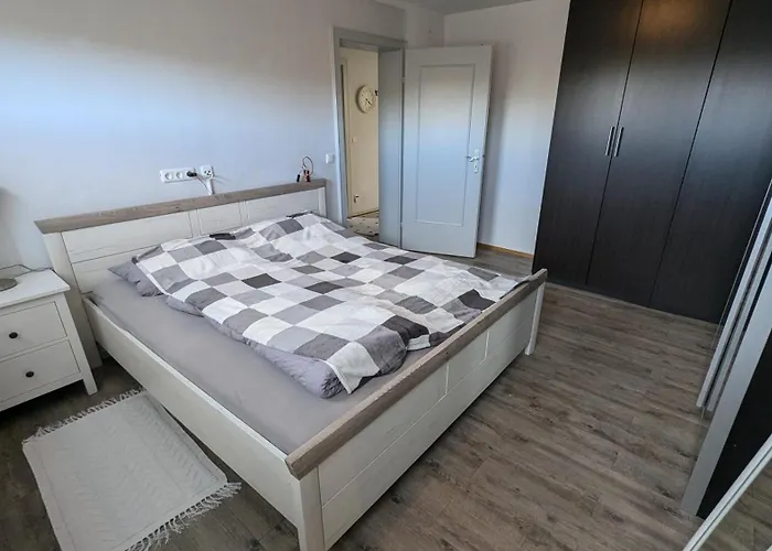 Garten 2-zimmer Whg In Bestlage In Rottach-egern, 400m Vom