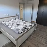 Garten 2-zimmer Whg In Bestlage In Rottach-egern, 400m Vom