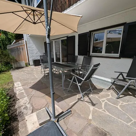 Garten 2-zimmer Whg In Bestlage In Rottach-egern, 400m Vom Apartman Rotta