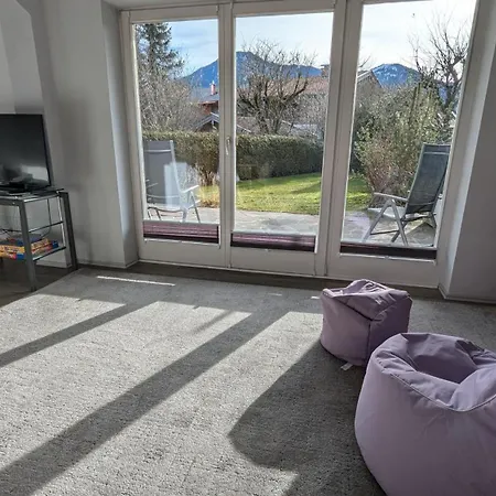 아파트 Garten 2-zimmer Whg In Bestlage In Rottach-egern, 400m Vom