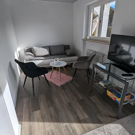 Garten 2-zimmer Whg In Bestlage In Rottach-egern, 400m Vom