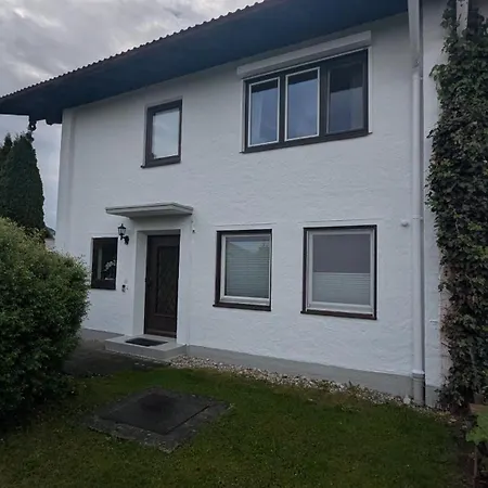 Garten 2-zimmer Whg In Bestlage In Rottach-egern, 400m Vom Роттах-Эгерн